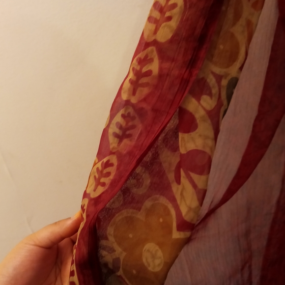 Beautiful vintage sheer scarf/dupatta - Picture 9 of 9